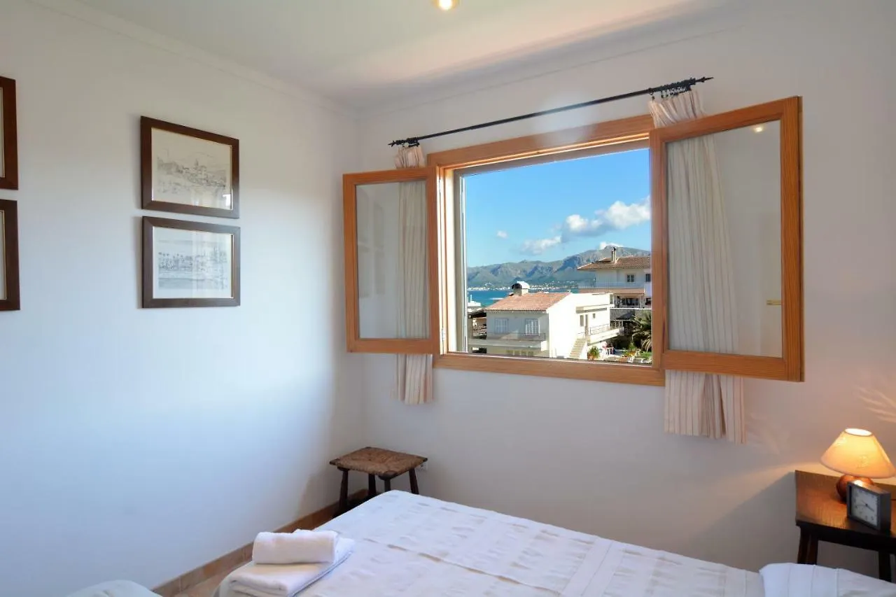 Sea Side Apartment 200 Mts From The Beach In Son Serra ソン・セッラ・デ・マリーナ 0*,  スペイン
